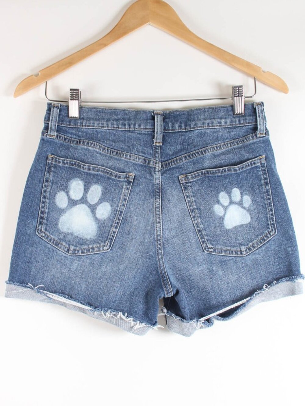 GAP Denim High Rise Button Fly Shorts 26/2R Paw Print